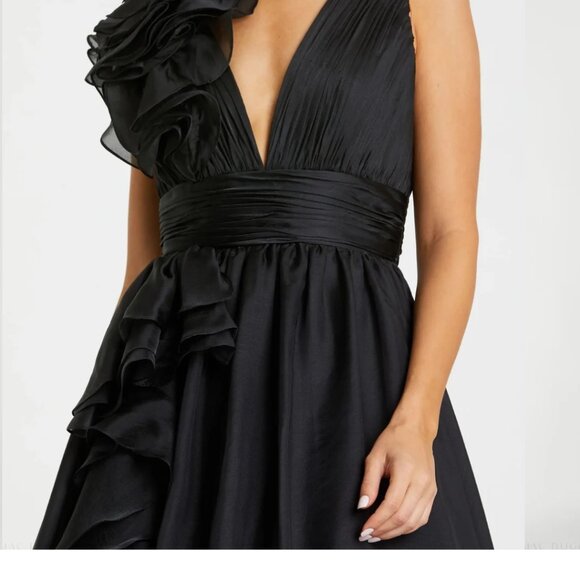 Mac Duggal Ball gown - Picture 2 of 7